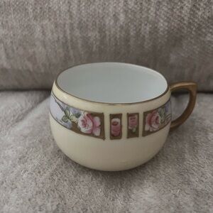 Meito China Hand Painted Tea Cup